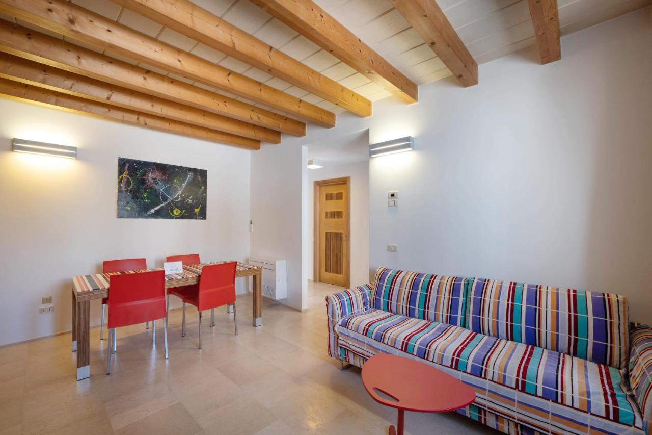 Wepuglia - Residence Calapaura โปลีญาโนอามาเร ภายนอก รูปภาพ